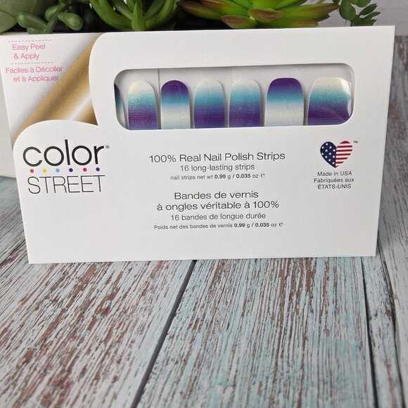 Color Street Nails - Exclusive #4 - Picture 1 of 2